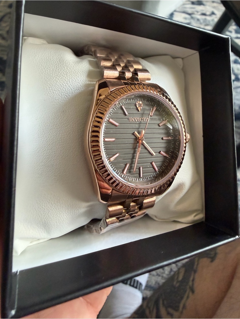 Invicta Rose Gold Tone Men’s Watch with Black Dial - Picture 3 of 5